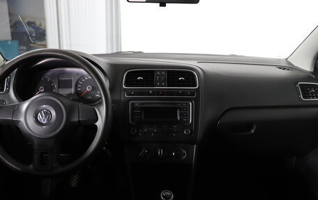 Volkswagen Polo VI (EU Market), 2012 год, 569 990 рублей, 12 фотография