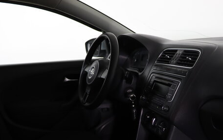 Volkswagen Polo VI (EU Market), 2012 год, 569 990 рублей, 13 фотография