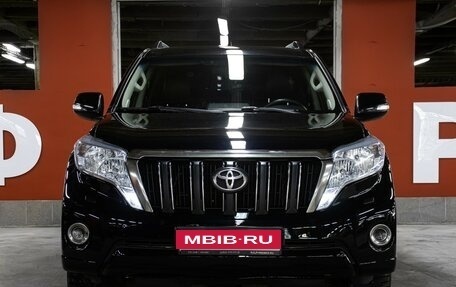 Toyota Land Cruiser Prado 150 рестайлинг 2, 2014 год, 2 898 000 рублей, 2 фотография