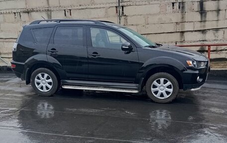 Mitsubishi Outlander III рестайлинг 3, 2011 год, 1 350 000 рублей, 1 фотография