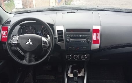Mitsubishi Outlander III рестайлинг 3, 2011 год, 1 350 000 рублей, 5 фотография