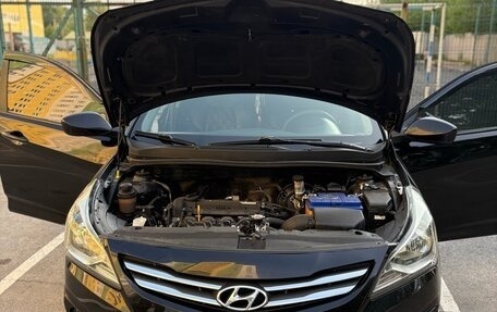 Hyundai Solaris II рестайлинг, 2016 год, 780 000 рублей, 2 фотография