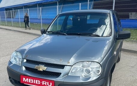 Chevrolet Niva I рестайлинг, 2019 год, 830 000 рублей, 4 фотография