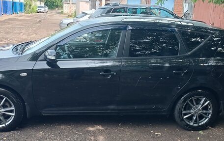 KIA cee'd I рестайлинг, 2010 год, 850 000 рублей, 2 фотография