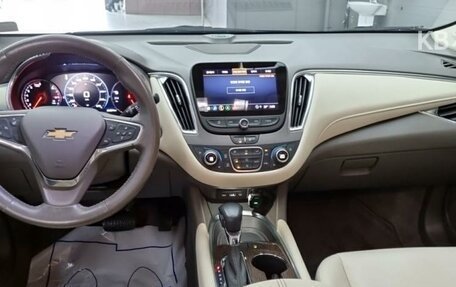 Chevrolet Malibu IX, 2021 год, 1 650 000 рублей, 5 фотография