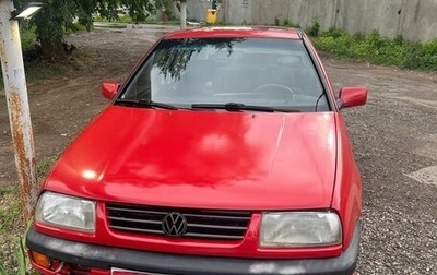 Volkswagen Vento, 1995 год, 135 000 рублей, 1 фотография