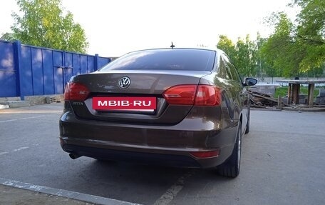 Volkswagen Jetta VI, 2013 год, 1 050 000 рублей, 27 фотография
