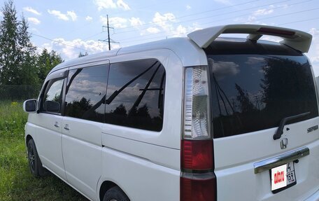 Honda Stepwgn II рестайлинг, 2001 год, 750 000 рублей, 4 фотография