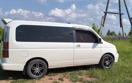 Honda Stepwgn II рестайлинг, 2001 год, 750 000 рублей, 9 фотография