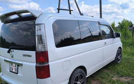 Honda Stepwgn II рестайлинг, 2001 год, 750 000 рублей, 12 фотография