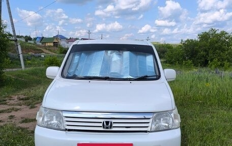 Honda Stepwgn II рестайлинг, 2001 год, 750 000 рублей, 24 фотография