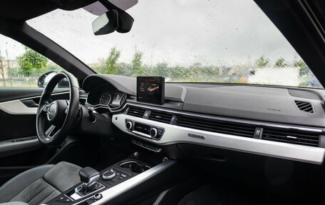 Audi A4, 2016 год, 2 590 000 рублей, 11 фотография