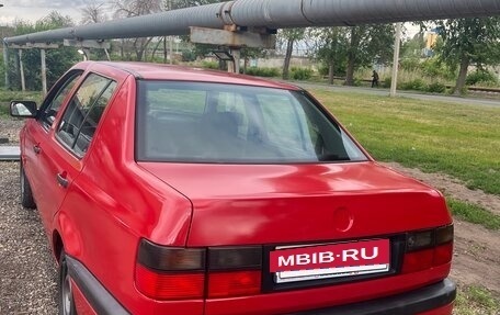 Volkswagen Vento, 1995 год, 135 000 рублей, 3 фотография