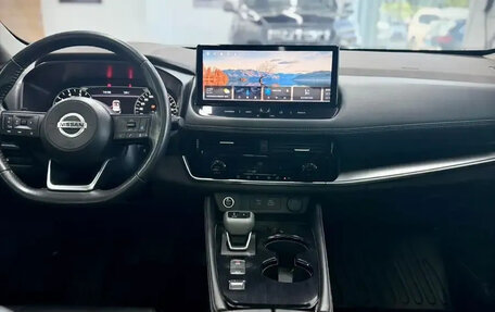 Nissan X-Trail, 2022 год, 2 100 000 рублей, 9 фотография