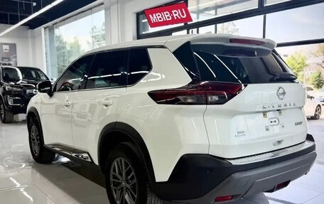 Nissan X-Trail, 2022 год, 2 100 000 рублей, 6 фотография