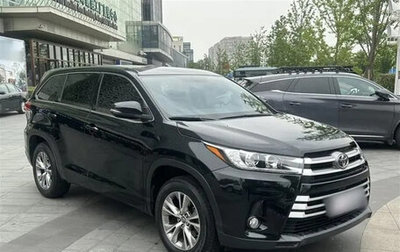 Toyota Highlander III, 2021 год, 2 600 000 рублей, 1 фотография