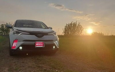 Toyota C-HR I рестайлинг, 2017 год, 2 260 000 рублей, 1 фотография