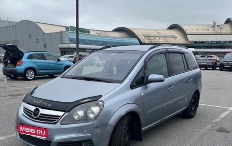 Opel Zafira B, 2006 год, 266 000 рублей, 1 фотография