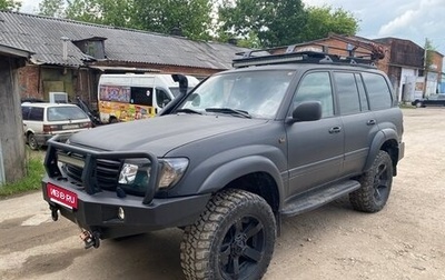 Toyota Land Cruiser 100 рестайлинг 2, 2005 год, 4 500 000 рублей, 1 фотография