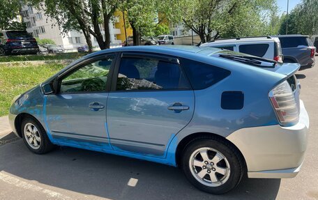Toyota Prius, 2008 год, 605 000 рублей, 2 фотография