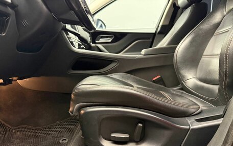 Jaguar F-Pace, 2017 год, 2 199 000 рублей, 14 фотография