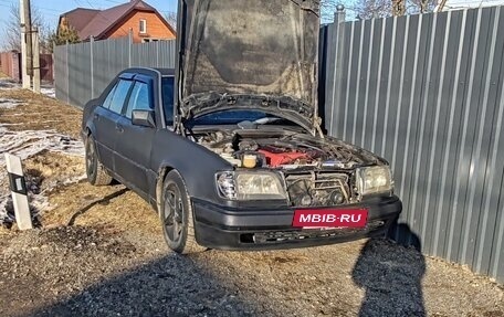 Mercedes-Benz E-Класс, 1994 год, 350 000 рублей, 5 фотография