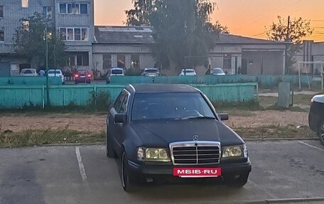Mercedes-Benz E-Класс, 1994 год, 350 000 рублей, 11 фотография