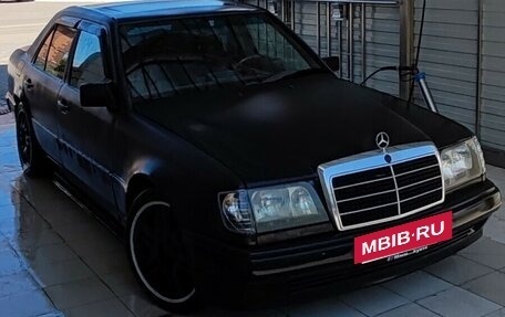 Mercedes-Benz E-Класс, 1994 год, 350 000 рублей, 10 фотография