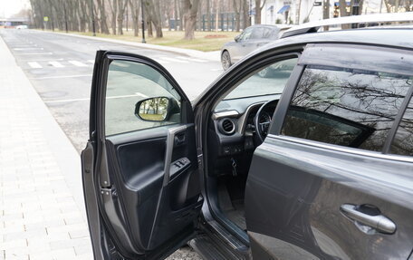 Toyota RAV4, 2014 год, 2 200 000 рублей, 36 фотография
