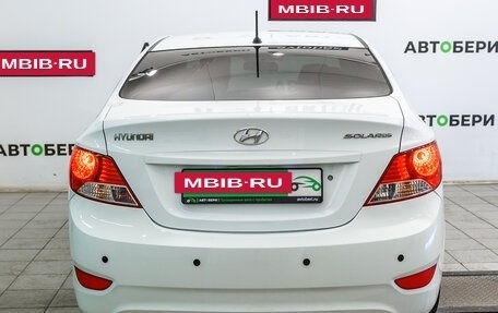 Hyundai Solaris II рестайлинг, 2011 год, 650 000 рублей, 6 фотография