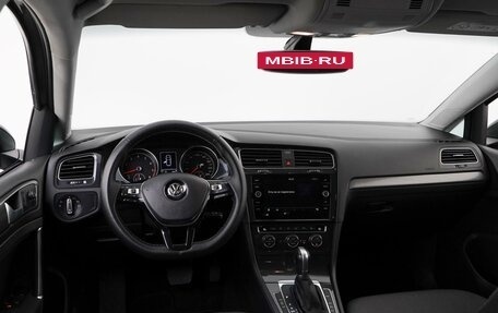 Volkswagen Golf VII, 2018 год, 2 100 000 рублей, 8 фотография