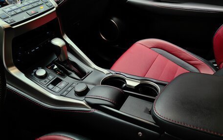 Lexus NX I, 2016 год, 3 600 000 рублей, 30 фотография