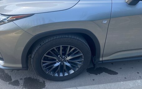 Lexus RX IV рестайлинг, 2016 год, 4 050 000 рублей, 3 фотография