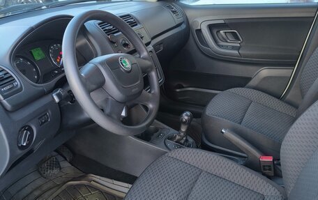 Skoda Fabia II, 2011 год, 630 000 рублей, 2 фотография