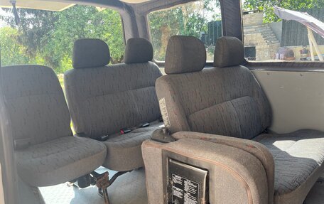 Volkswagen Transporter T5 рестайлинг, 2006 год, 1 100 000 рублей, 9 фотография