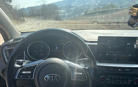 KIA cee'd III, 2020 год, 2 400 000 рублей, 9 фотография