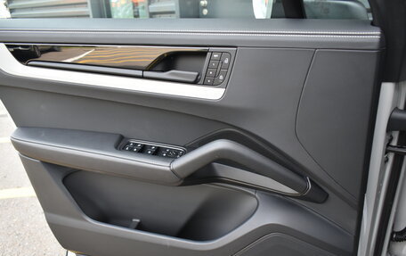 Porsche Cayenne III, 2025 год, 18 990 000 рублей, 26 фотография