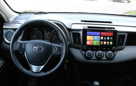 Toyota RAV4, 2016 год, 2 190 000 рублей, 16 фотография
