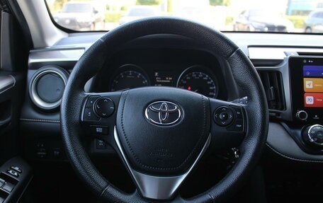 Toyota RAV4, 2016 год, 2 190 000 рублей, 17 фотография