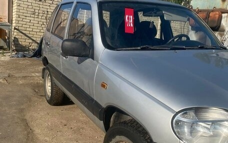 Chevrolet Niva I рестайлинг, 2005 год, 300 000 рублей, 3 фотография