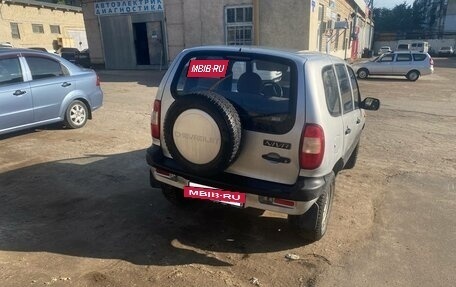 Chevrolet Niva I рестайлинг, 2005 год, 300 000 рублей, 4 фотография