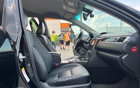 Toyota Camry, 2016 год, 1 750 000 рублей, 10 фотография