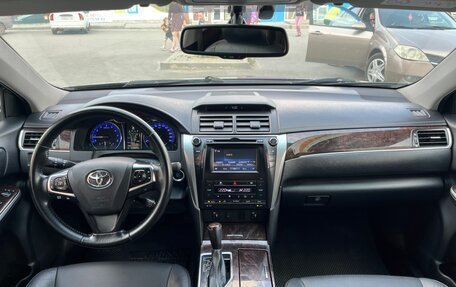 Toyota Camry, 2016 год, 1 750 000 рублей, 13 фотография