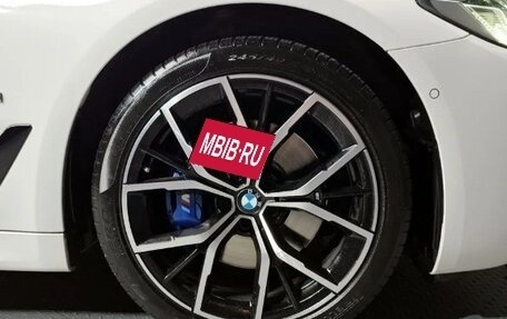 BMW 5 серия, 2021 год, 4 999 998 рублей, 16 фотография
