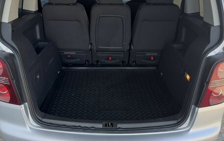 Volkswagen Touran III, 2007 год, 685 000 рублей, 14 фотография