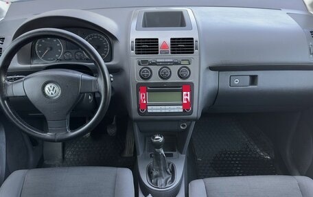 Volkswagen Touran III, 2007 год, 685 000 рублей, 10 фотография