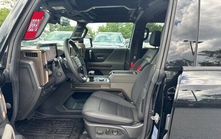 GMC Hummer EV, 2024 год, 14 976 000 рублей, 10 фотография