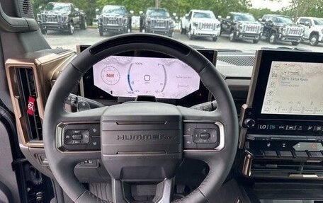 GMC Hummer EV, 2024 год, 14 976 000 рублей, 9 фотография