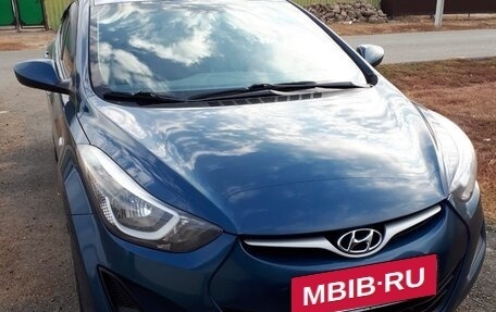 Hyundai Elantra V, 2014 год, 900 000 рублей, 4 фотография