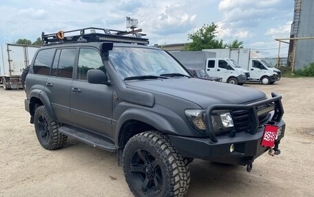 Toyota Land Cruiser 100 рестайлинг 2, 2005 год, 4 500 000 рублей, 4 фотография